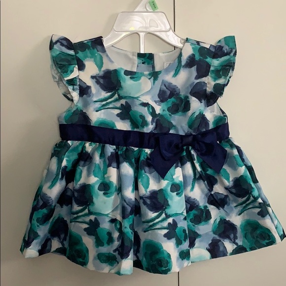 Gymboree Dressed Up floral top and shorts - Picture 2 of 3